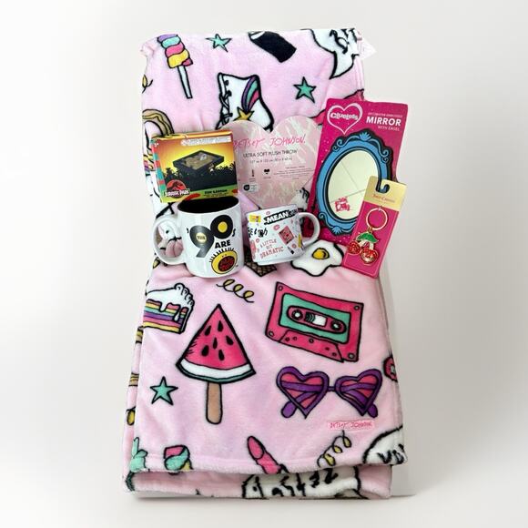 6PCS SET JUICY COUTURE BETSEY JOHNSON CLUELESS MEAN GIRLS ALL THAT JURASSIC PARK - Picture 16 of 16